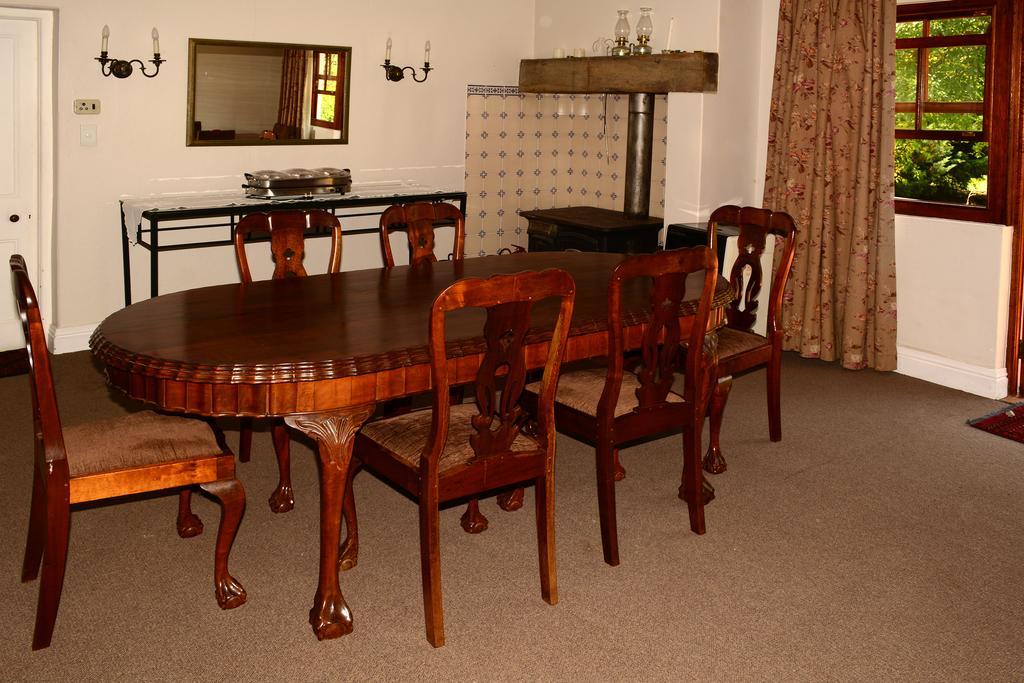 Toad Hall Guest House Wakkerstroom 外观 照片